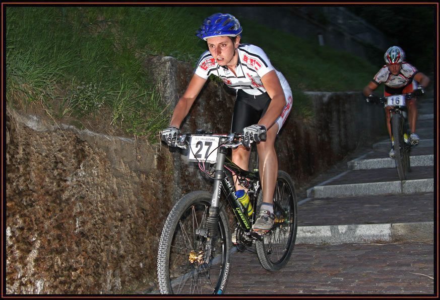 05/08/11 - Masone (Ge) - 3° Masone Bike Night - Articolo - Foto - Classifiche
